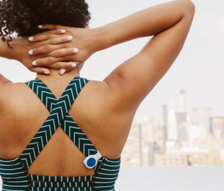 jawbone up-move